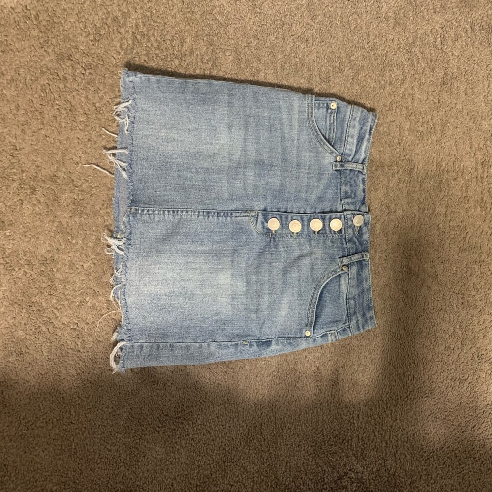 XS Sky and sparrow denim skirt
